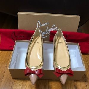 Christian Louboutin suspenodo brand new flats